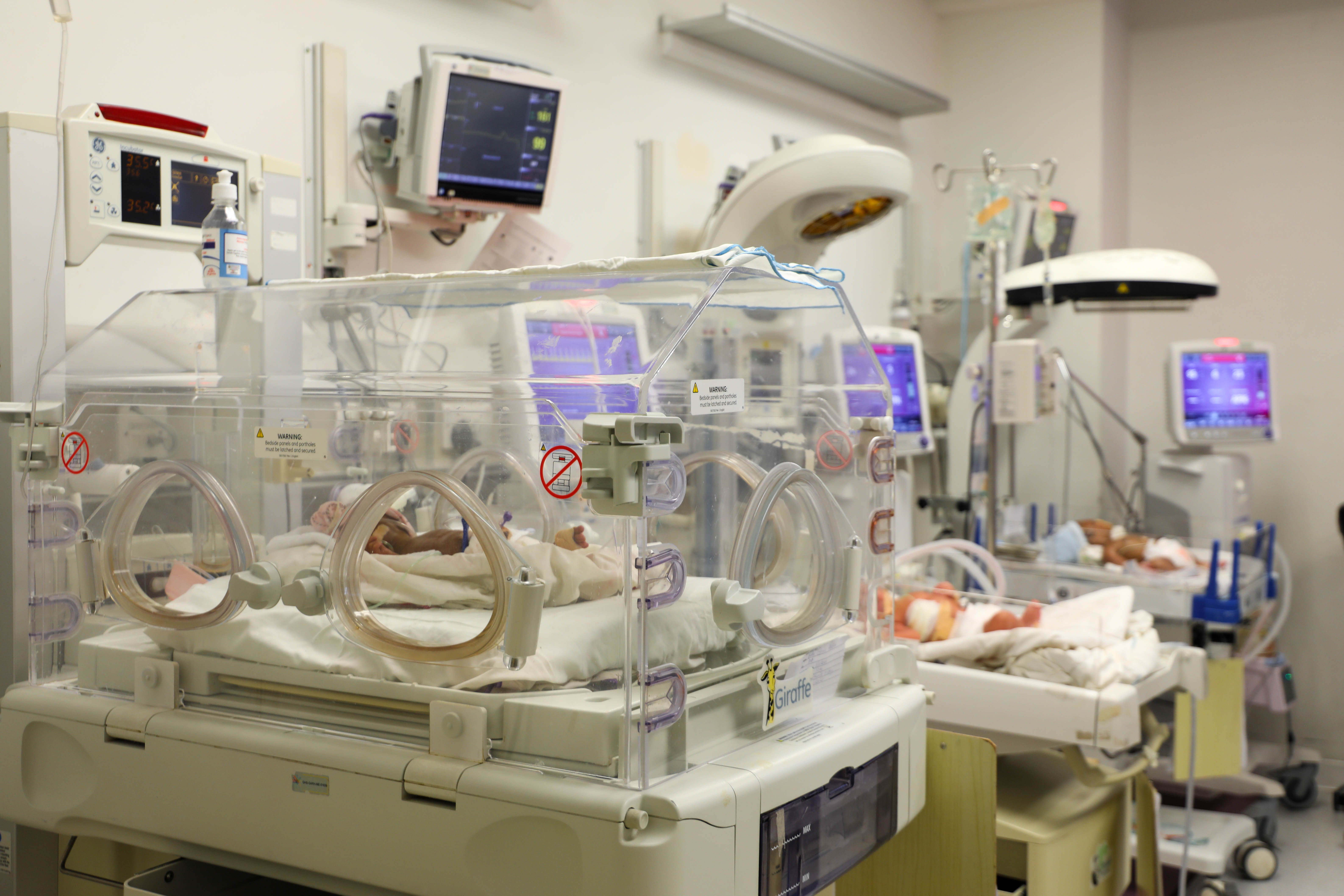A neonatal care unit